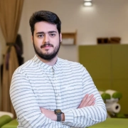 David, nuestro quiropráctico, en la consulta de ONA Quiropràctica